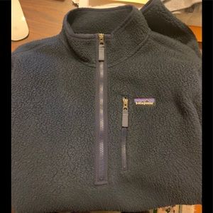 Patagonia men’s sweater